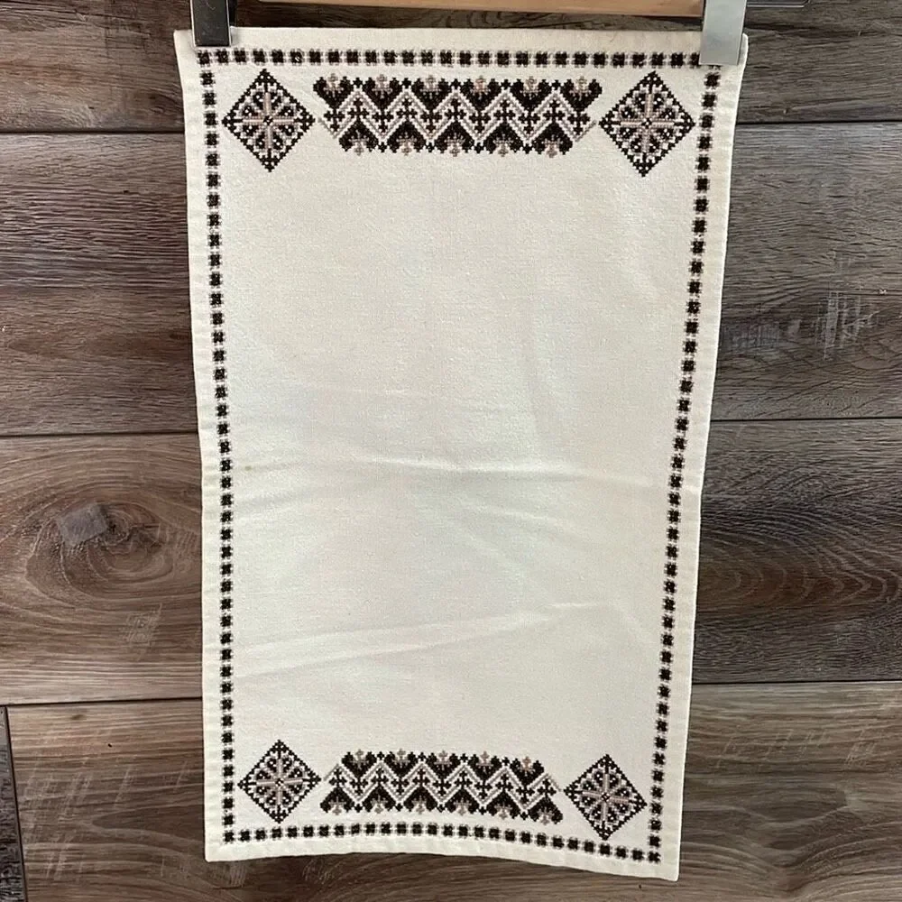Vintage Table Linens Placemats (4) Embroidered Southwestern Vibe Cream Brown